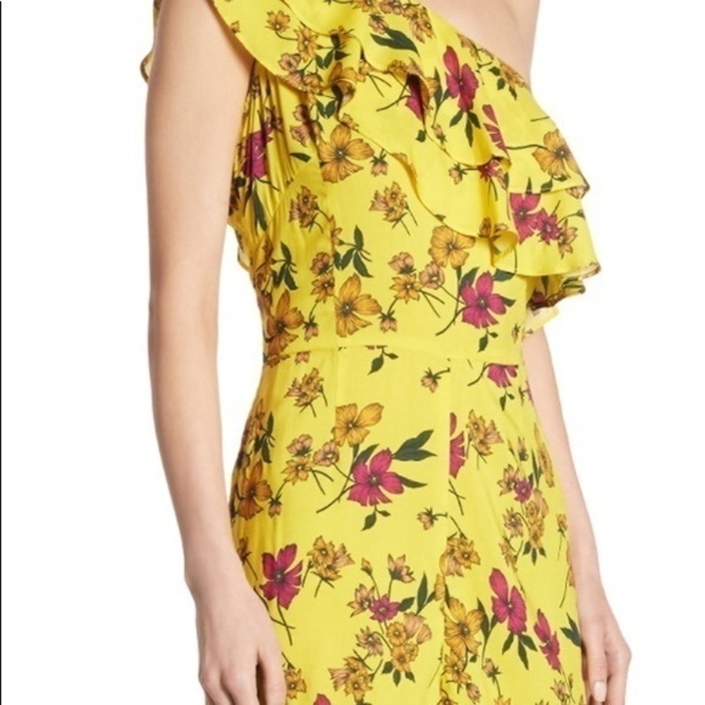 Scripted One Shoulder Ruffled Floral Romper - Picture 3 of 6